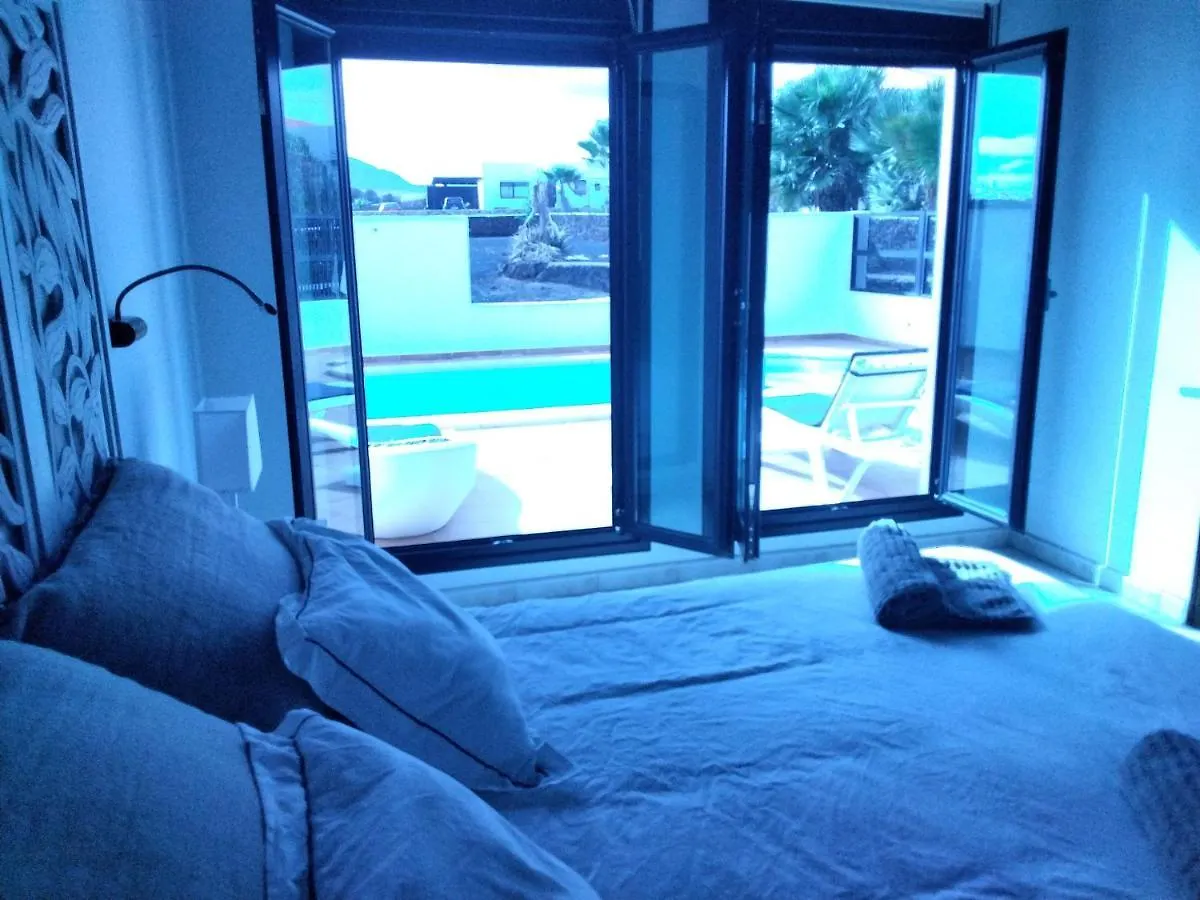 Surfwhitehouse Villa Lajares