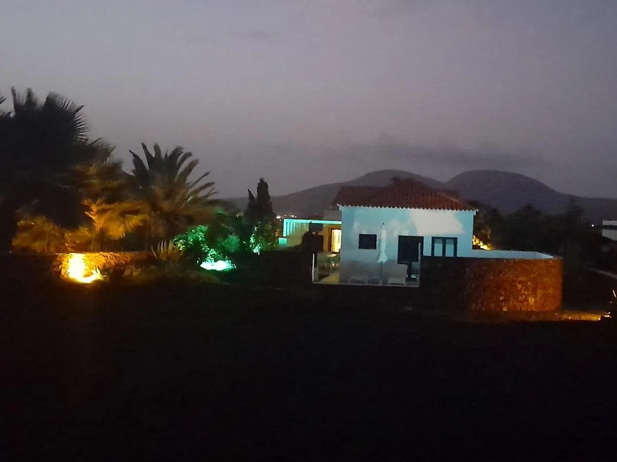 Surfwhitehouse Villa Lajares Spanje